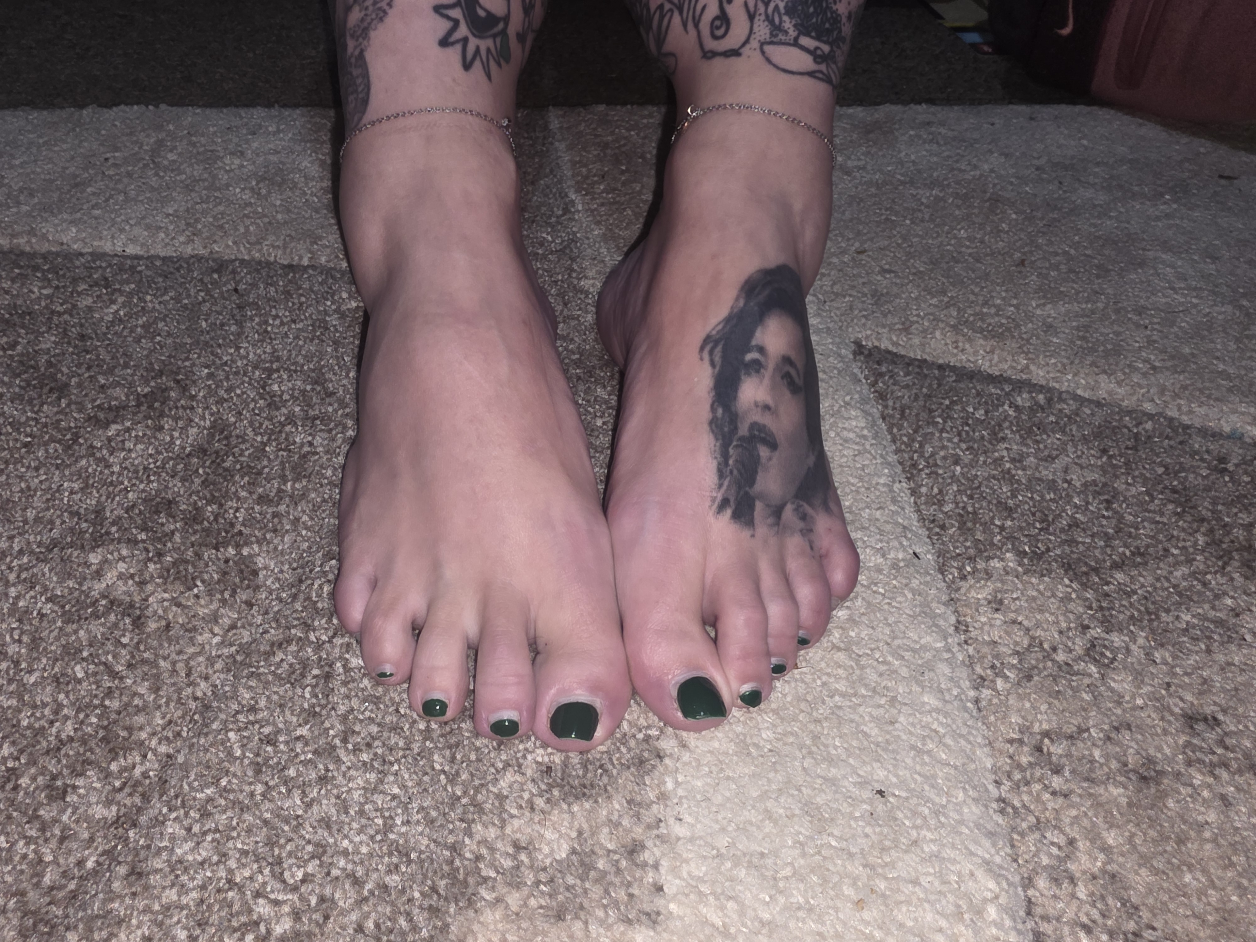 Sexyhoofs33!
